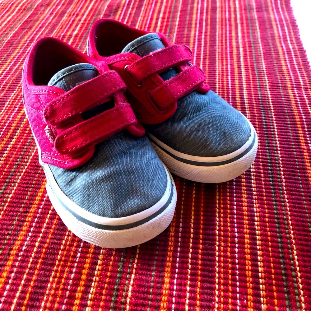 Toddler size 6.5 vans